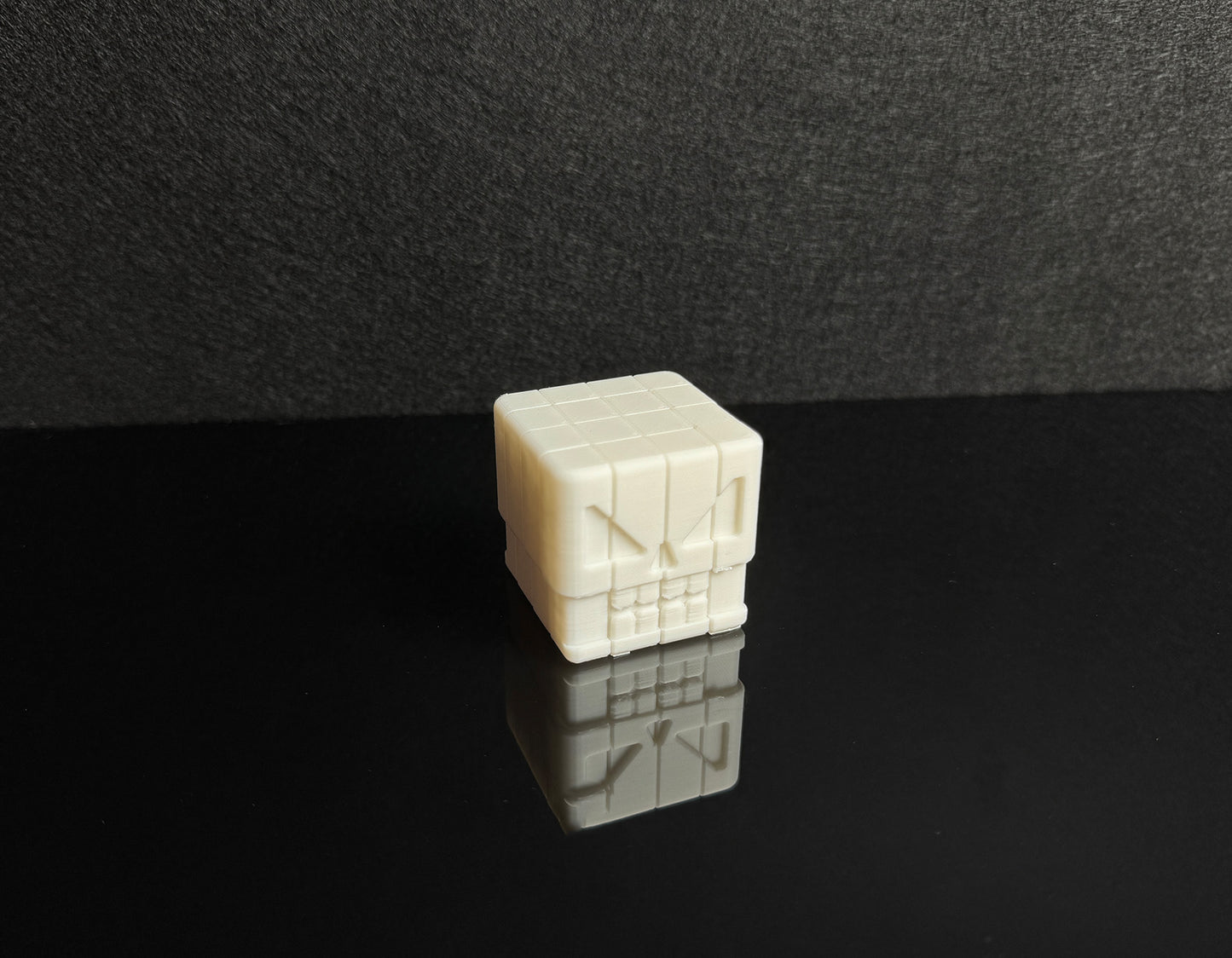 3D Druck ASMR Skull Würfel