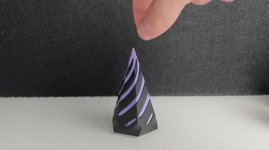 Fidget Pyramide S Höhe 7,5 cm